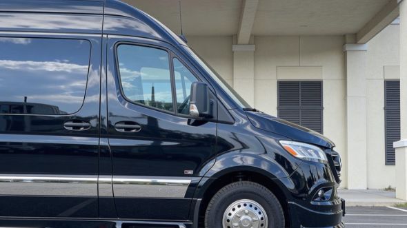 12 passenger sprinter van long beach