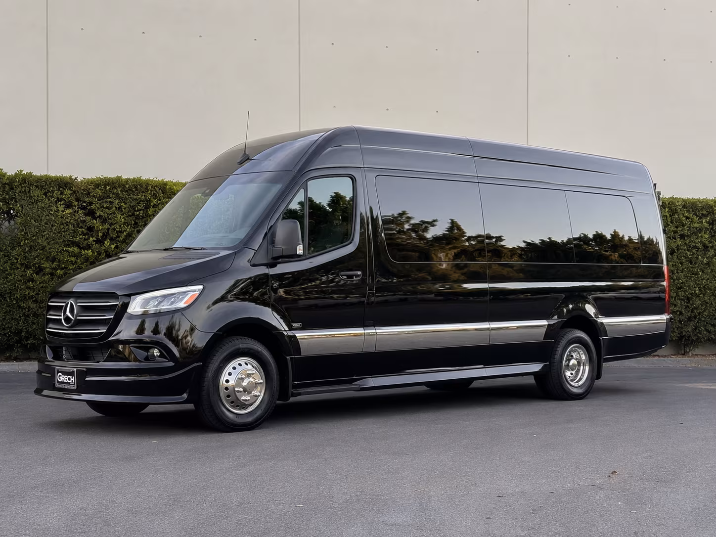 find the perfect transportation for your next wedding 1