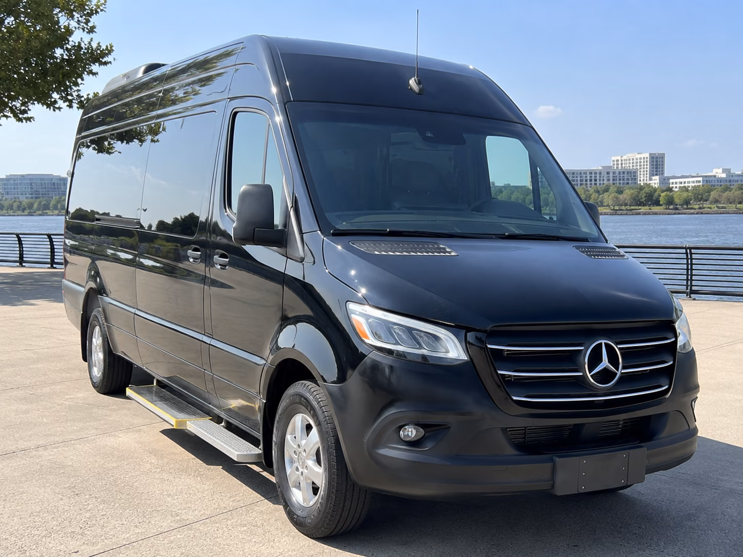 find the perfect transportation for your next wedding 5